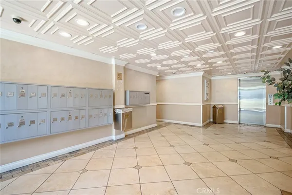 $629,000 | 14607 Erwin Street, Unit 107, Van Nuys, CA 91411