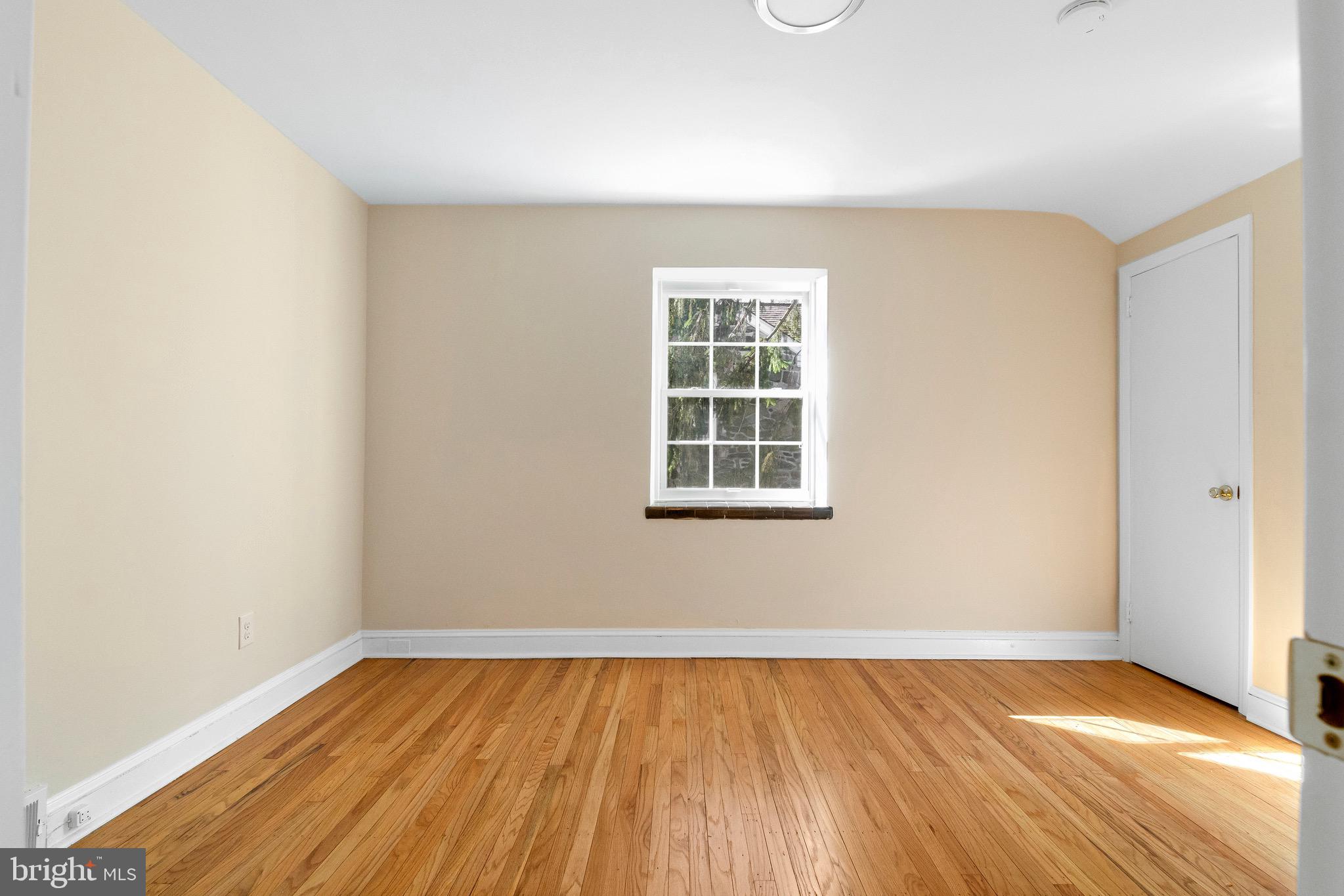 622 Greythorne Road Wynnewood, PA 19096 - Photo 25 of 36 Bedroom 3