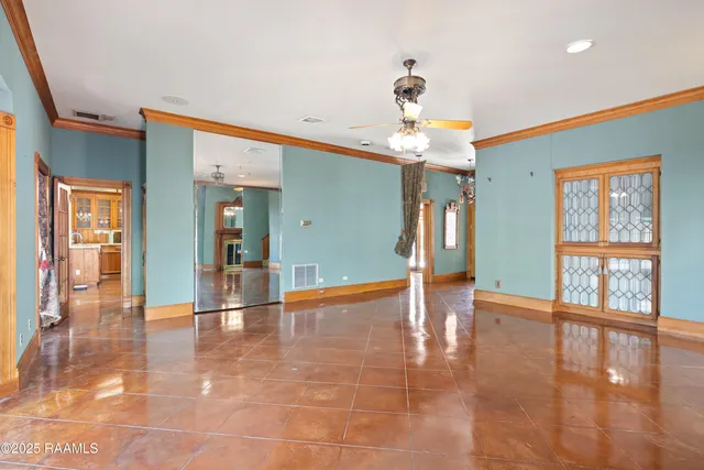 $546,000 | 2 La Rue Verger, New Iberia, LA 70563