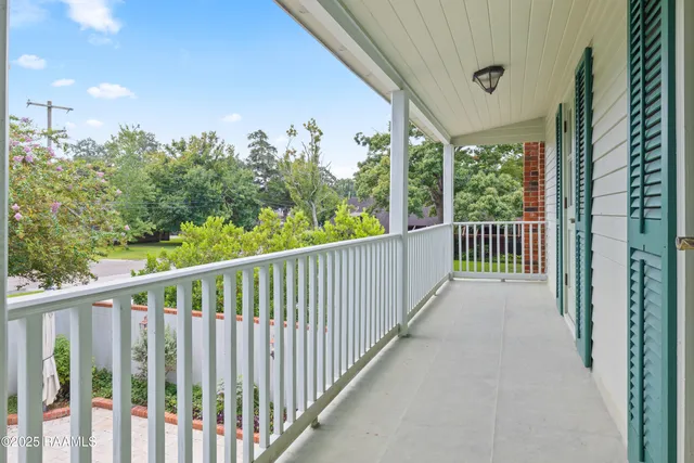 $546,000 | 2 La Rue Verger, New Iberia, LA 70563