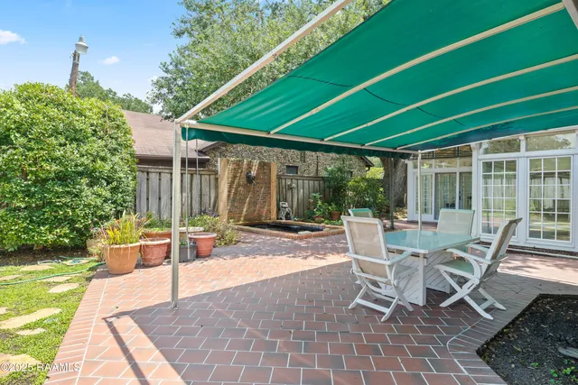 $546,000 | 2 La Rue Verger, New Iberia, LA 70563