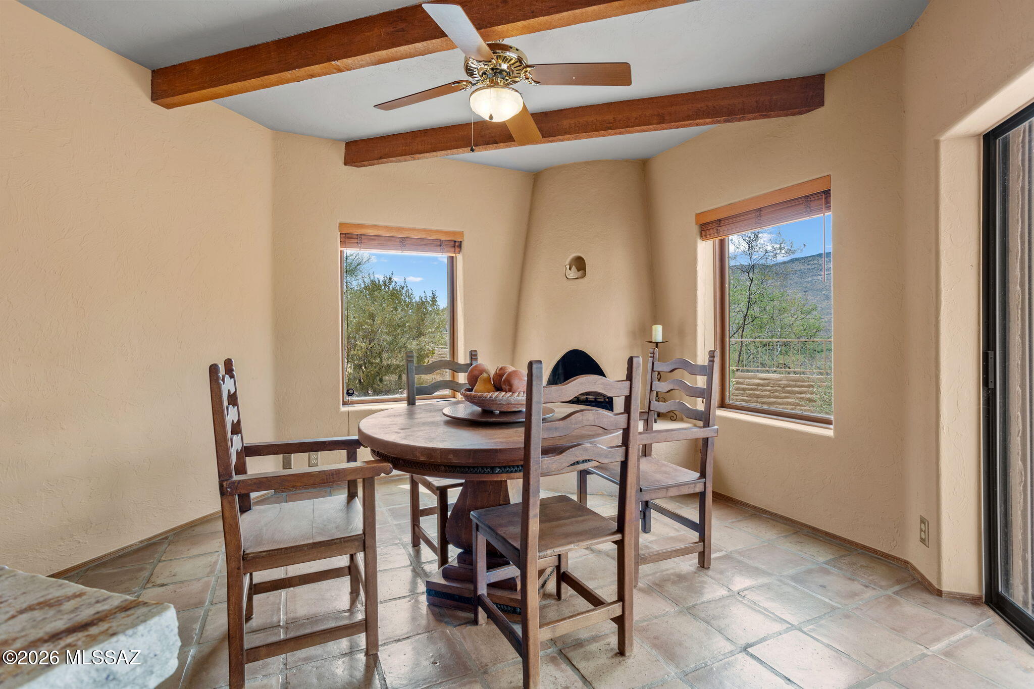 7171 South X9 Ranch Road Vail, AZ 85641 - Photo 33 of 50 Table and 4 chairs included