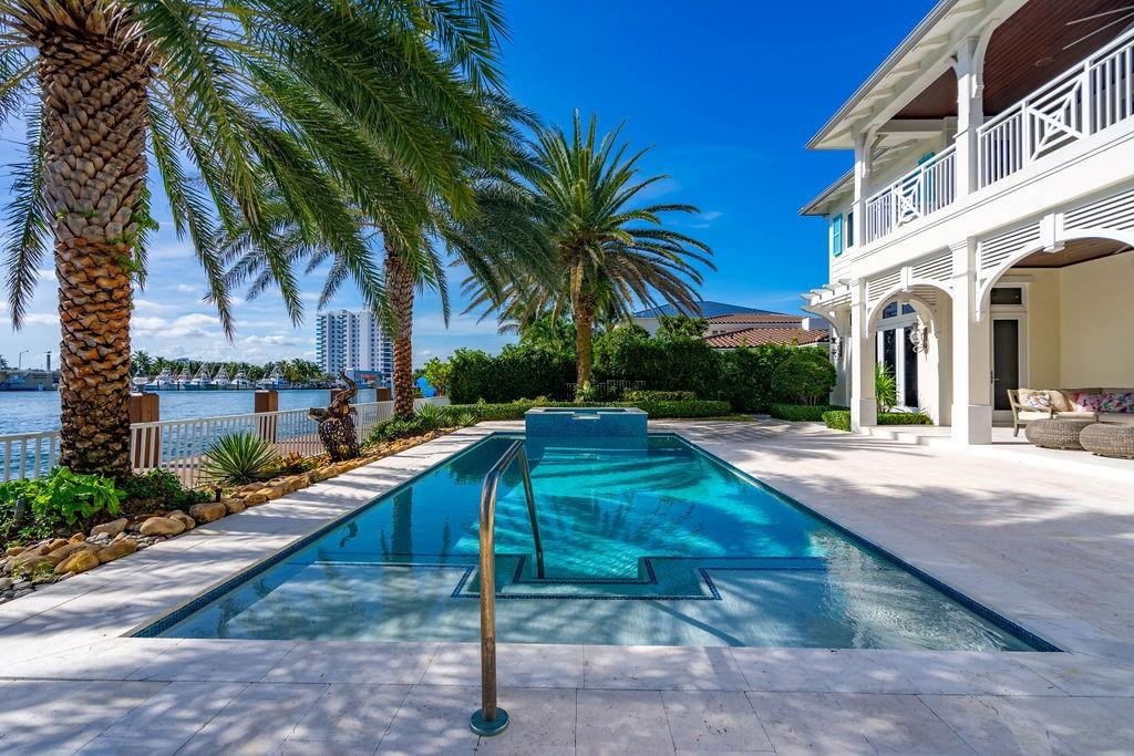 2798 Northeast 24th Street Lighthouse Point, FL 33064 - Photo 55 of 61 Photo 55