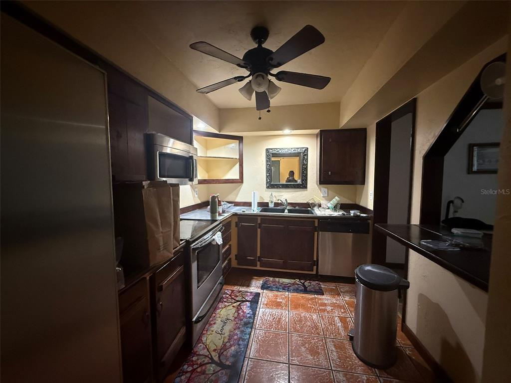 516 Orange Drive, Unit 20 Altamonte Springs, FL 32701 - Photo 5 of 13