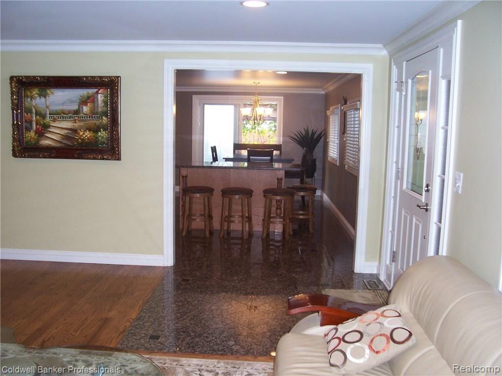3586 Eastern Avenue Rochester Hills, MI 48307 - Photo 13 of 41