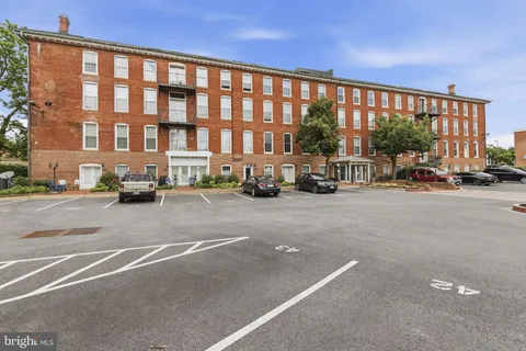 $205,000 | 2639 Boston Street, Unit 209, Baltimore, MD 21224