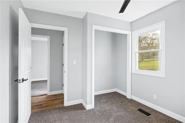 $189,900 | 211 North 3rd Street, King City, MO 64463