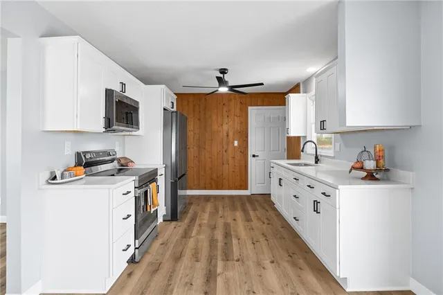 $189,900 | 211 North 3rd Street, King City, MO 64463