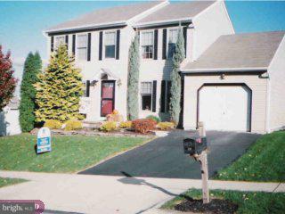 37 Rim View Lane Reading, PA 19607 - Photo 1 of 6