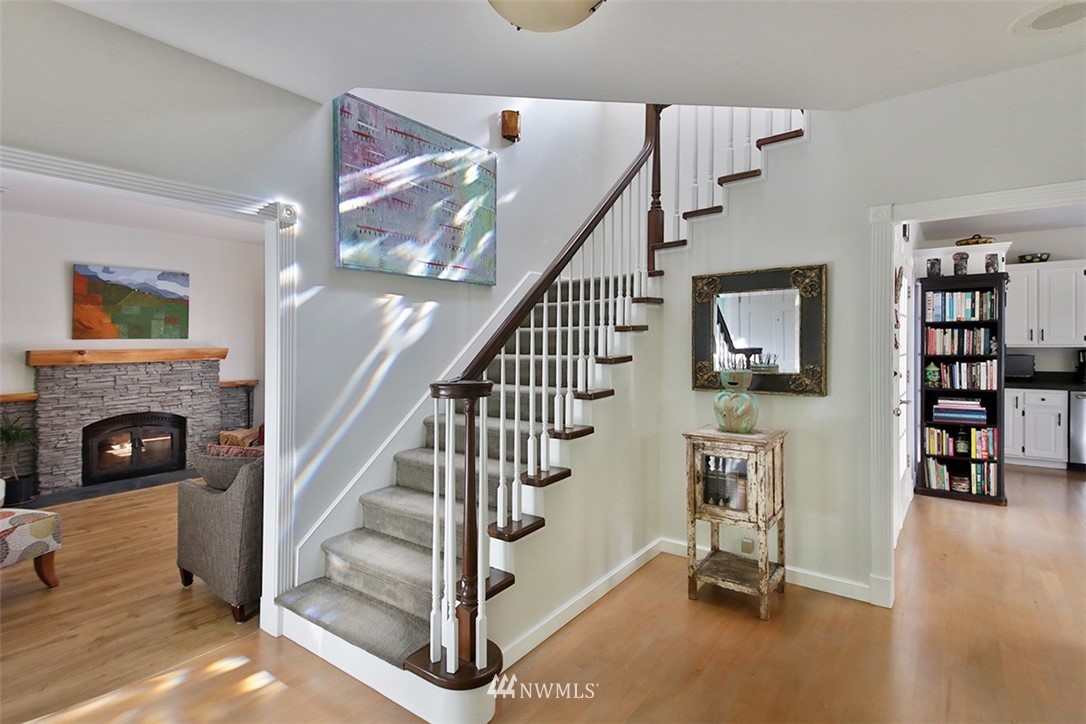 3723 East Rivendell Road Langley, WA 98260 - Photo 5 of 40 Gallery Image 5