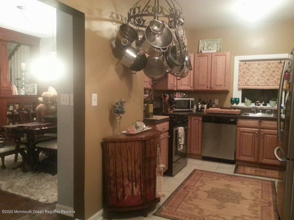 526 Wayside Road Neptune Township, NJ 07753 - Photo 21 of 26 Kitchen