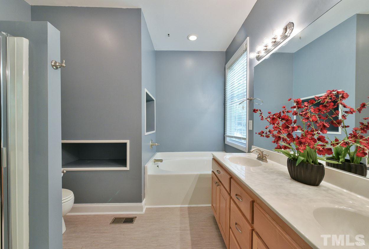 2829 Sparger Road Durham, NC 27705 - Photo 14 of 19 Gallery Image 14