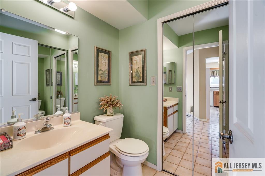 20 Rothwell Drive, Unit A Monroe Township, NJ 08831 - Photo 12 of 21