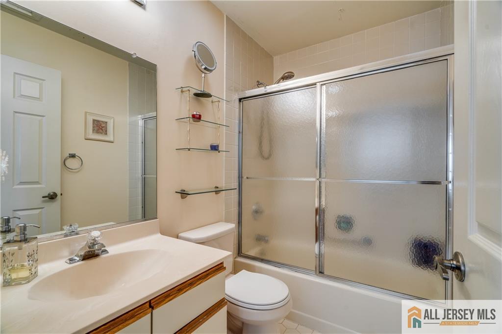 20 Rothwell Drive, Unit A Monroe Township, NJ 08831 - Photo 17 of 21