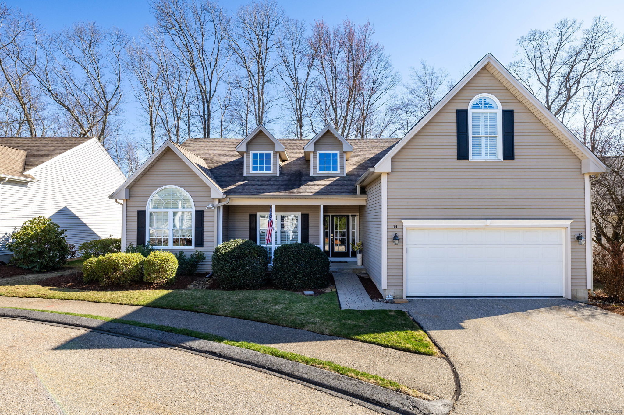 14 North Ridge, Unit 14 East Hampton, CT 06424 - Photo 1 of 1 Welcome to 14 North Ridge, located at East Hampton's premier active adult community, Laurel Ridge! This home features 3-4 bedrooms, 3 full baths, an open floor plan, a sunroom/screened-in porch, and is located on a side-walked cul-de-sac.