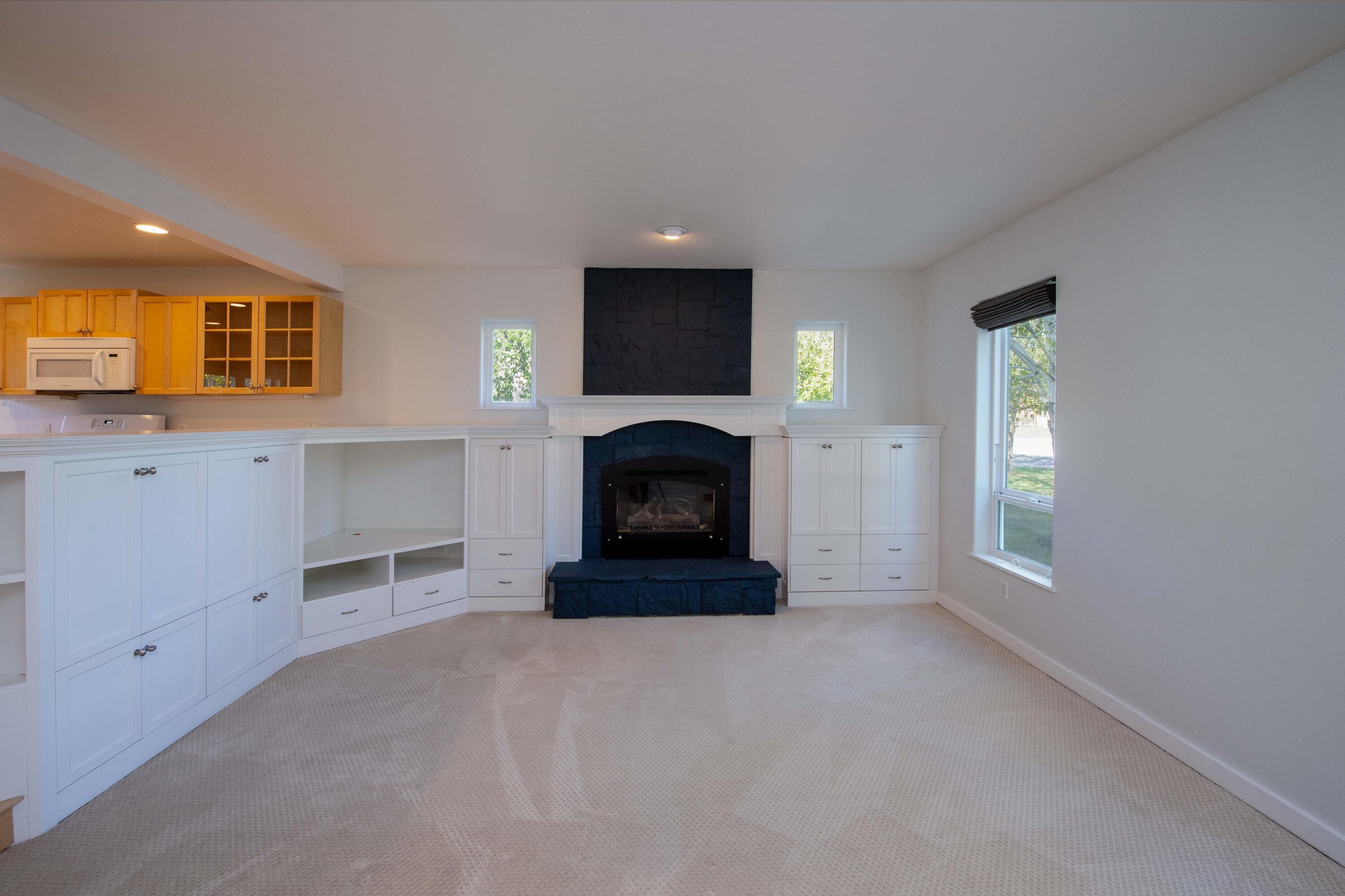910 Quigley Road Hailey, ID 83333 - Photo 11 of 21 Living Room 2