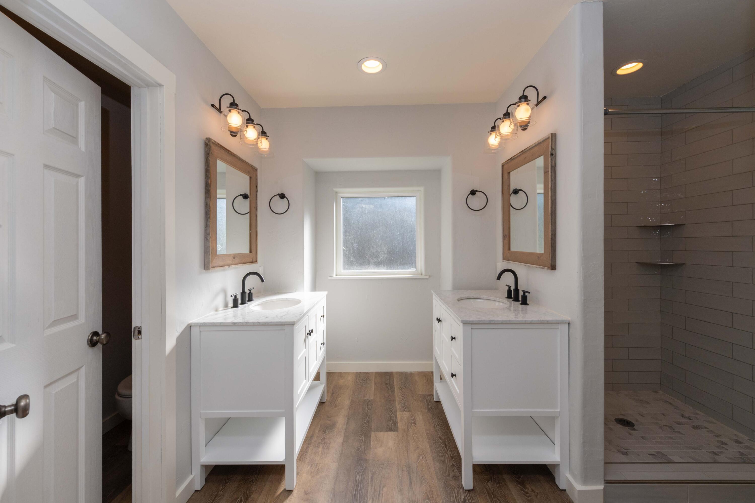 910 Quigley Road Hailey, ID 83333 - Photo 14 of 21 Primary Bathroom 2