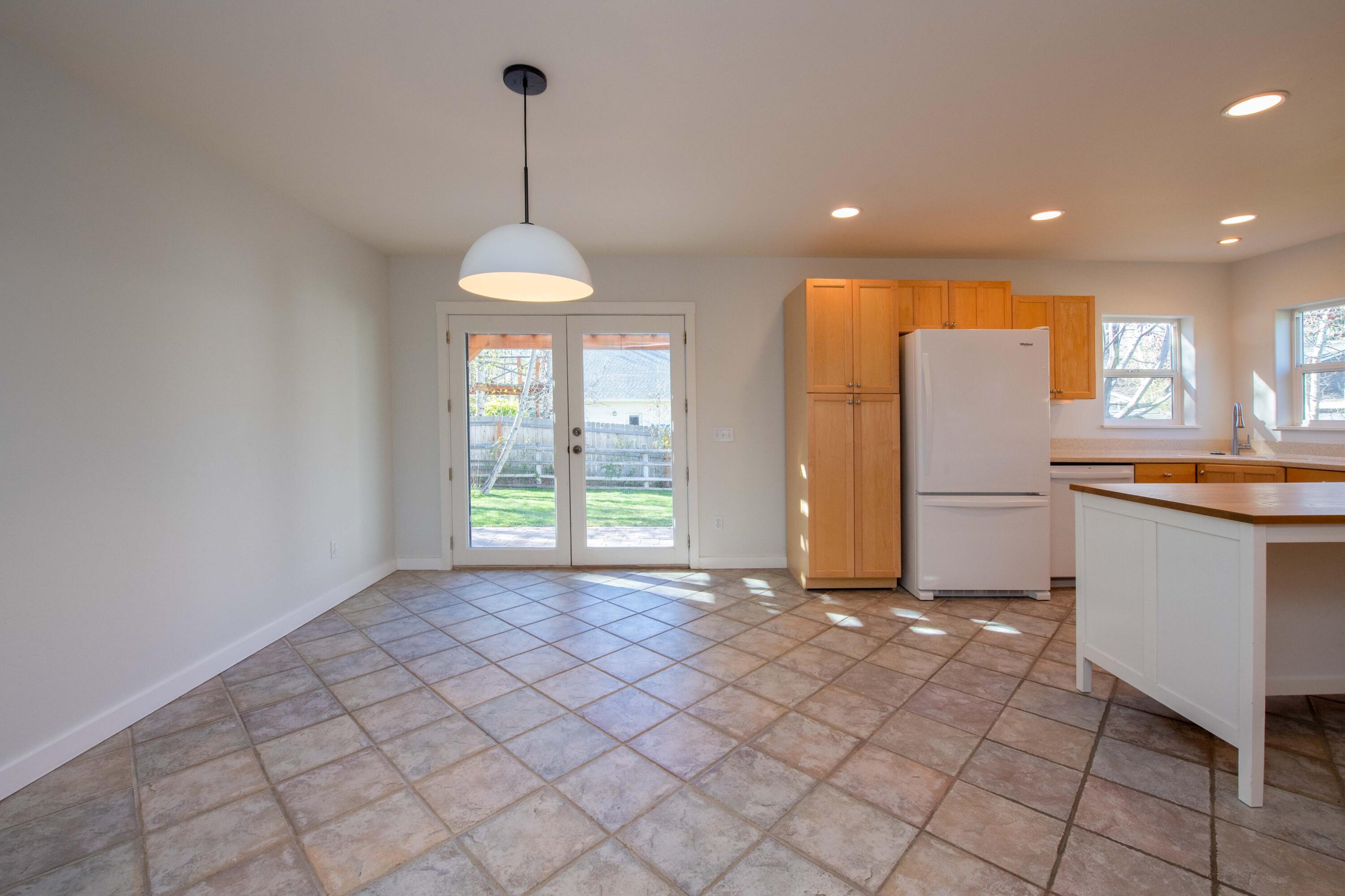 910 Quigley Road Hailey, ID 83333 - Photo 6 of 21 Dining Area