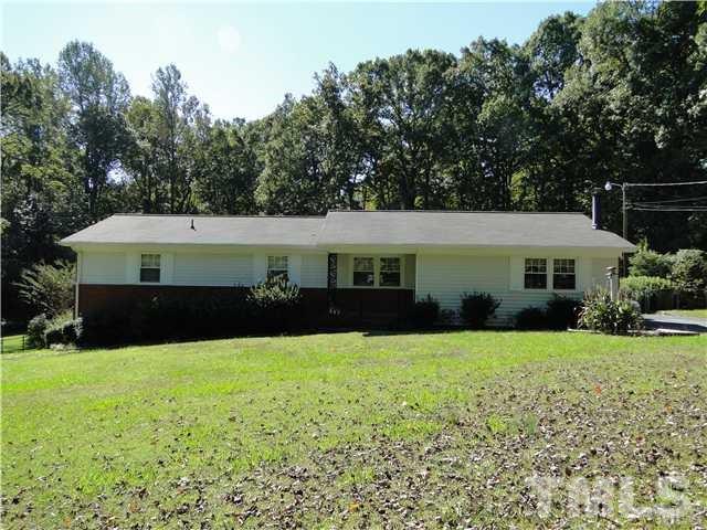507 Andover Road Durham, NC 27712 - Photo 2 of 8