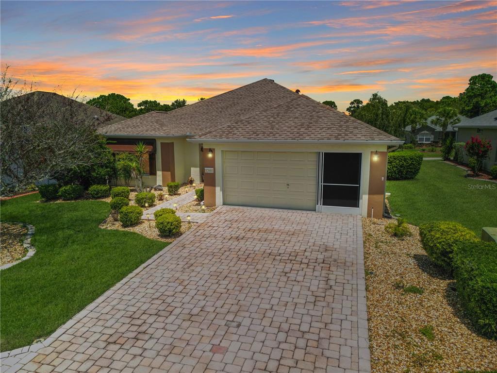 12601 Southeast 97th Terrace Road Summerfield, FL 34491 - Photo 1 of 1 Twilight Photo