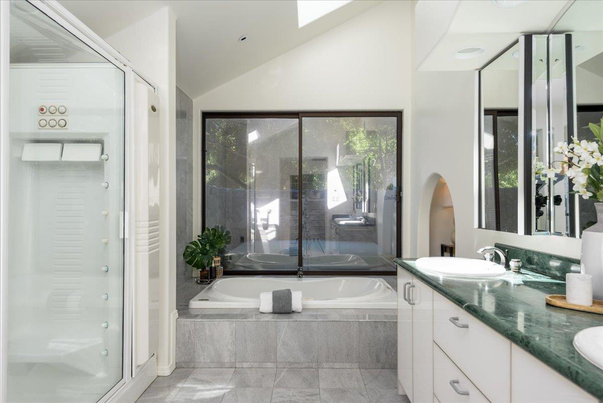 90 Hayfields Road Portola Valley, CA 94028 - Photo 19 of 59