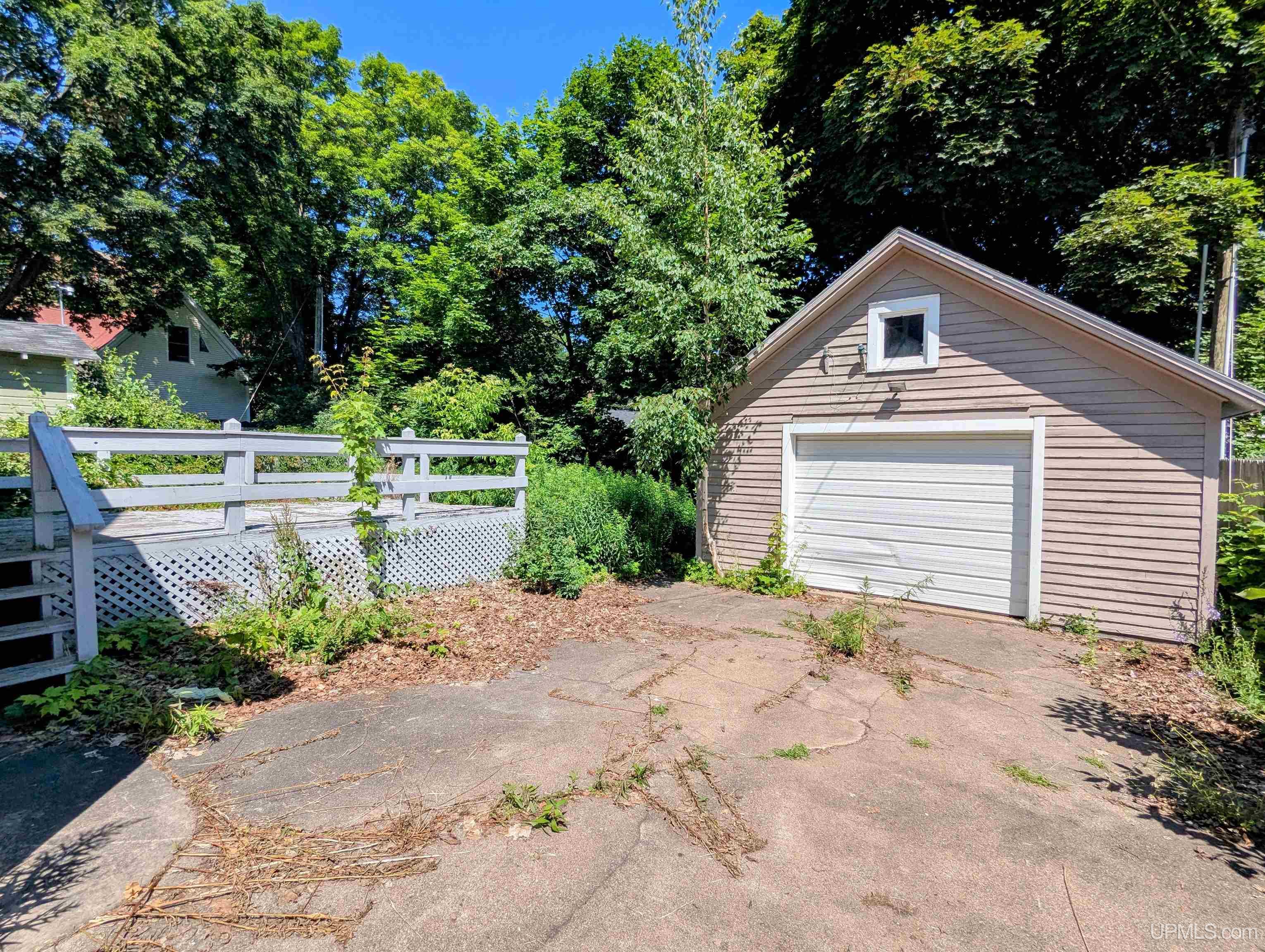 343 East Ridge Street Marquette, MI 49855 - Photo 6 of 69