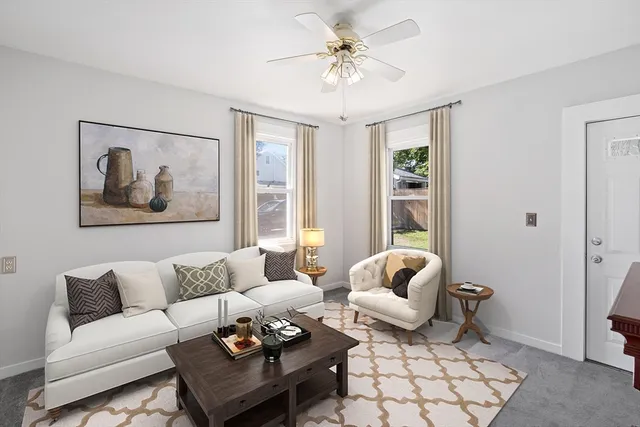 $489,000 | 8 Fort Lane, Unit 8, Dedham, MA 02026