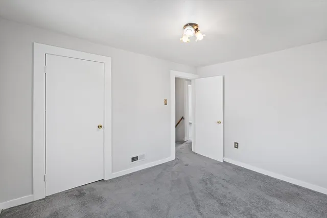 $489,000 | 8 Fort Lane, Unit 8, Dedham, MA 02026