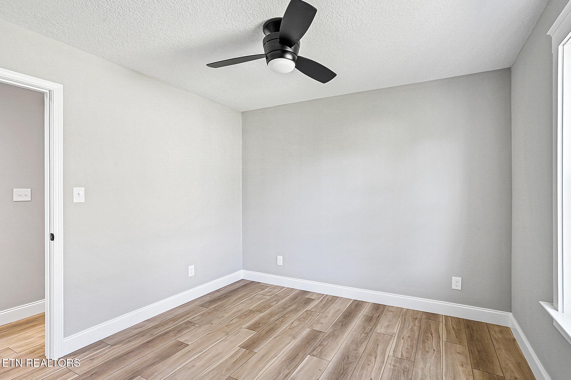 1134 Rider Avenue Knoxville, TN 37917 - Photo 39 of 44 a view of an empty room