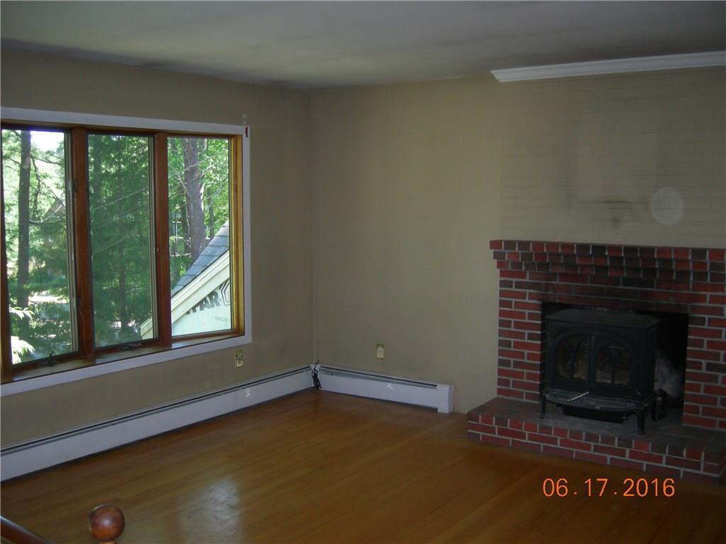 6 Peter Weare Road Cape Neddick, ME 03902 - Photo 7 of 26 Photo