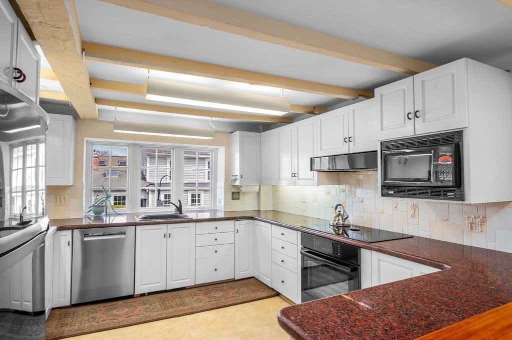 104 River Road Merrimac, MA 01860 - Photo 12 of 41