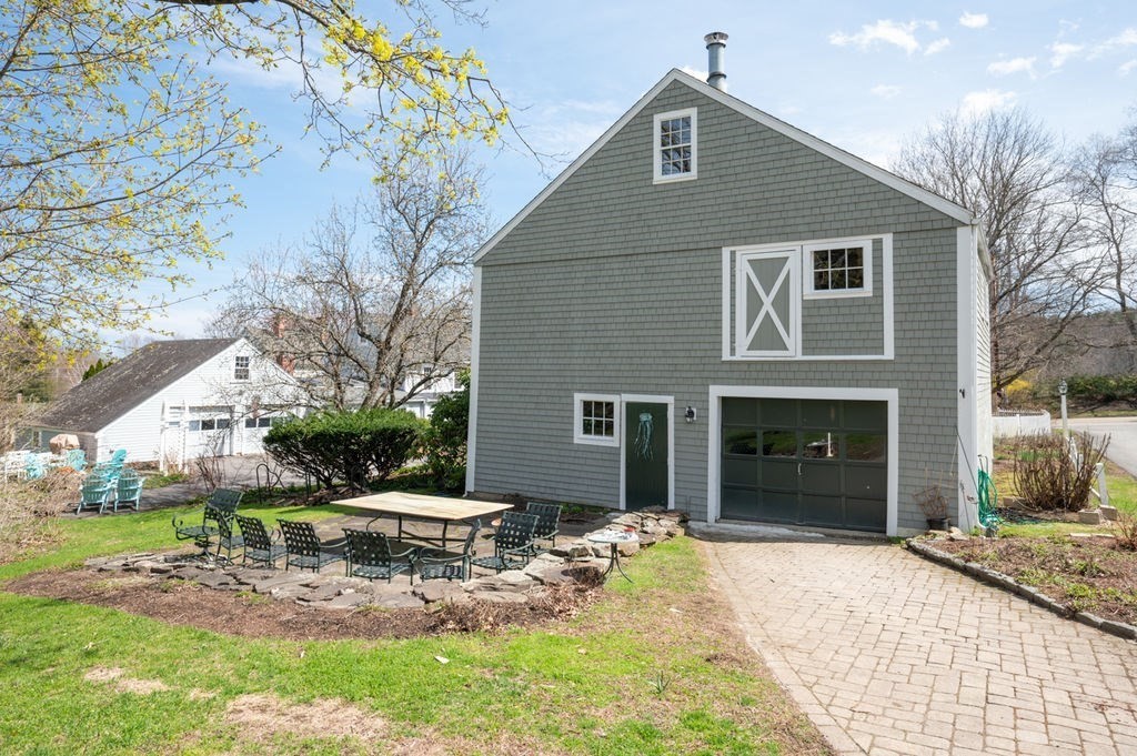 104 River Road Merrimac, MA 01860 - Photo 33 of 41