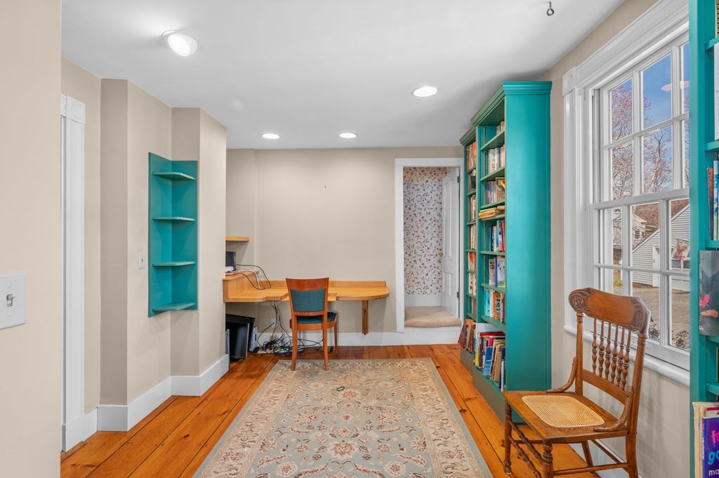 104 River Road Merrimac, MA 01860 - Photo 7 of 41