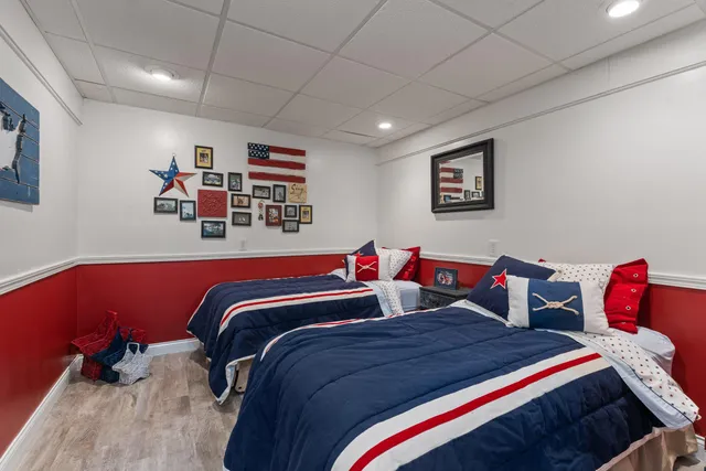 $350,000 | 31486 County Line Road, Dowagiac, MI 49047