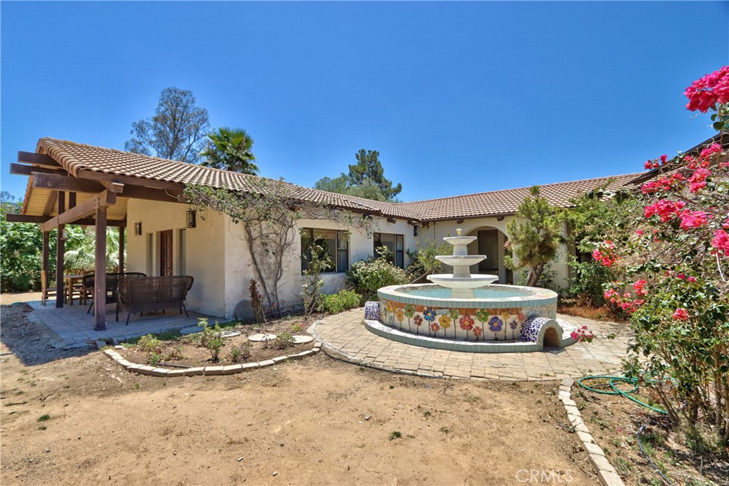 35010 Santa Rita Road Temecula, CA 92592 - Photo 4 of 43 Gallery Image 4