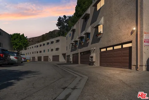 $750,000 | 7800 Vía Genova, Burbank, CA 91504