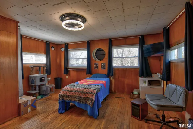 $144,900 | 301 South Curtis Street, Edinburg, IL 62531