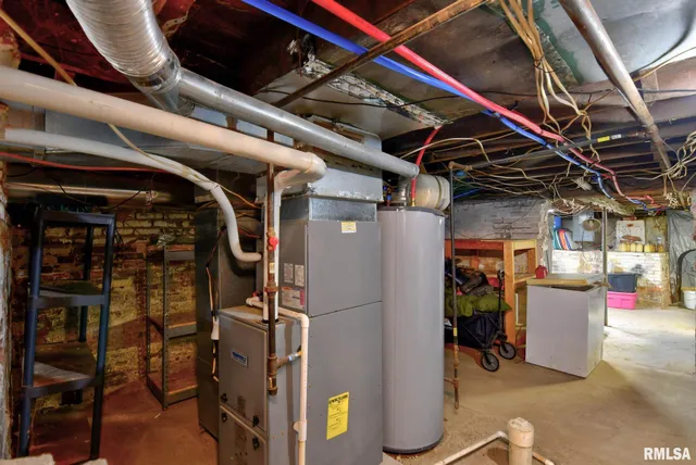 $144,900 | 301 South Curtis Street, Edinburg, IL 62531