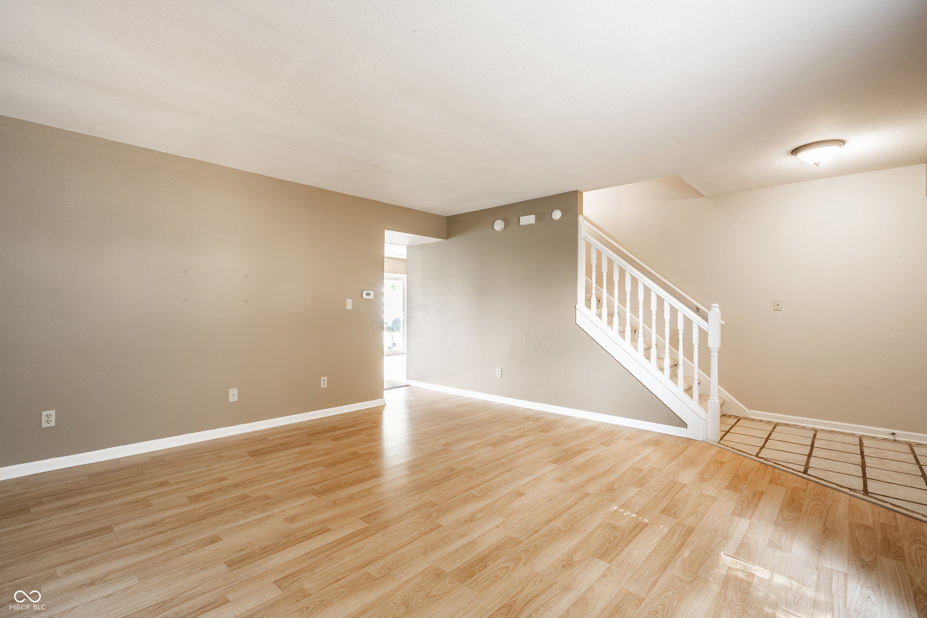 9842 Herald Square Fishers, IN 46038 - Photo 5 of 38 Gallery Image 5