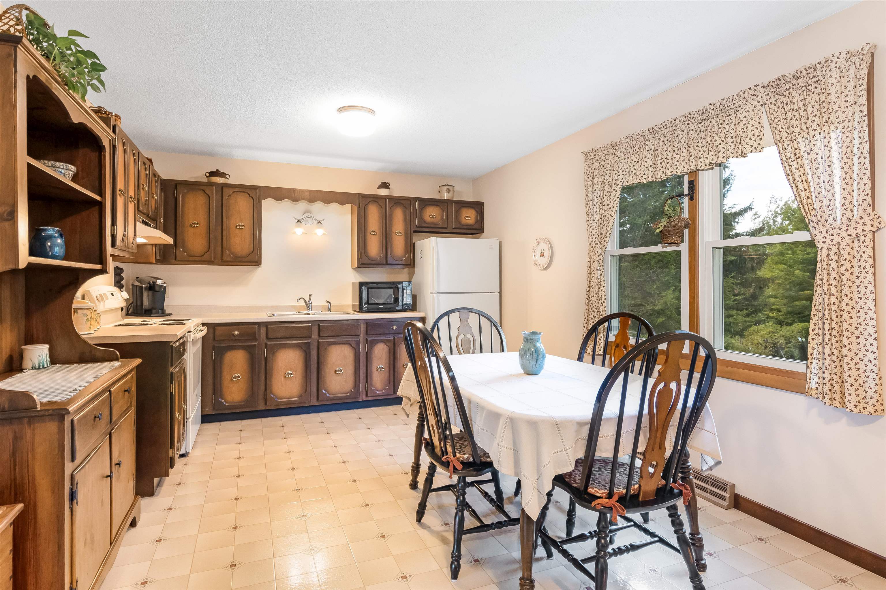 104 Snowcrest Road Fairfax, VT 05454 - Photo 12 of 37 Gallery Image 12