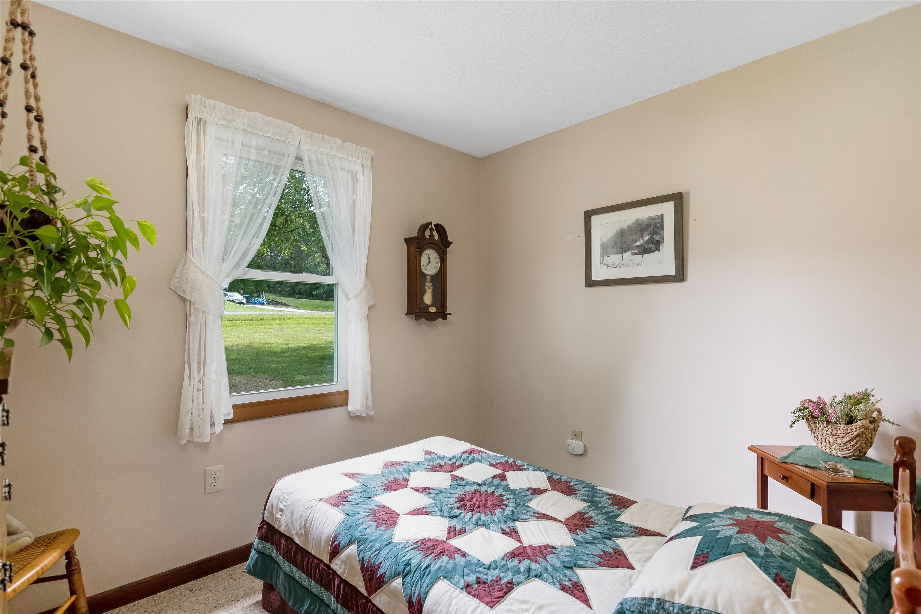 104 Snowcrest Road Fairfax, VT 05454 - Photo 19 of 37 Gallery Image 19