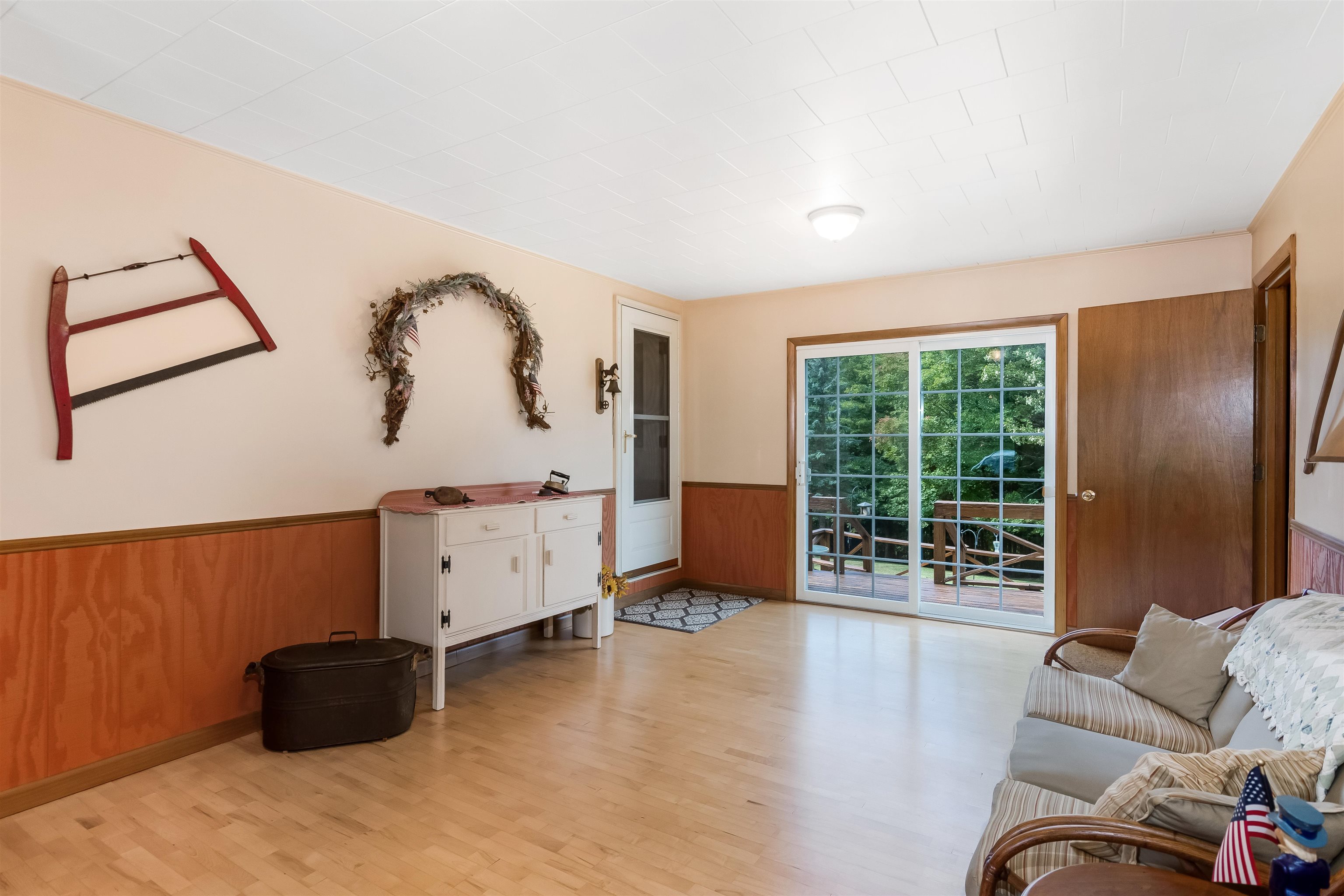 104 Snowcrest Road Fairfax, VT 05454 - Photo 4 of 37 Gallery Image 4