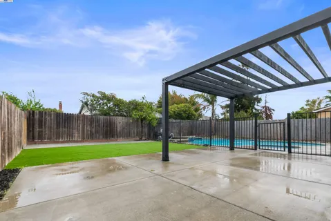 $635,000 | 815 Golden Eye Way, Suisun City, CA 94585