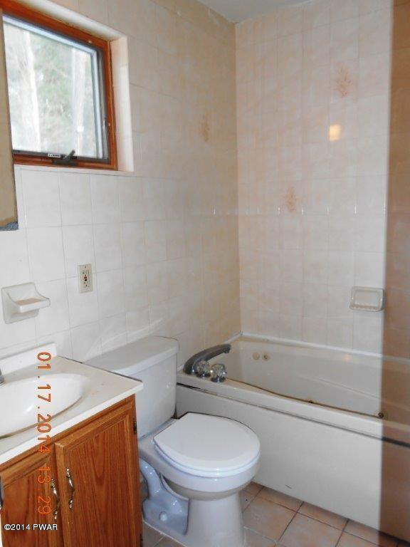 111 Hatton Road Hawley, PA 18428 - Photo 40 of 58 Gallery Image 40