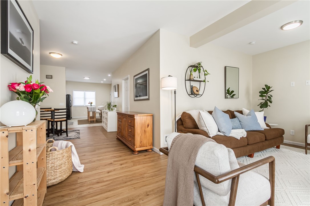 210 Henrietta Street Rochester, NY 14620 - Photo 13 of 30