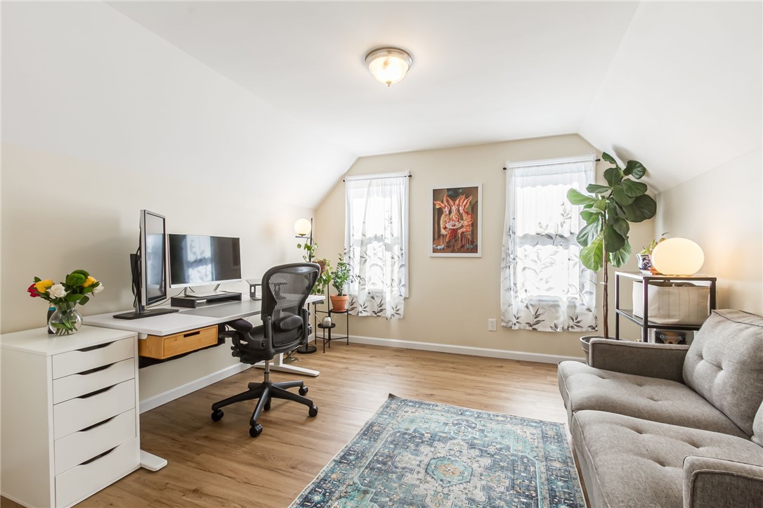 210 Henrietta Street Rochester, NY 14620 - Photo 26 of 30