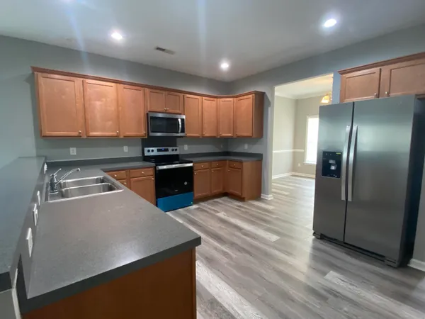 $2,200 | 133 Cableswynd Way, Summerville, SC 29485