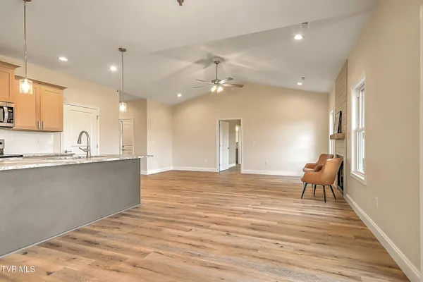 $459,900 | 185 Red Tail Ridge, Greeneville, TN 37743