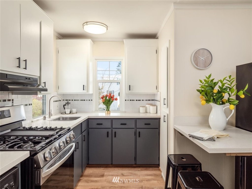 700 North 98th Street Seattle, WA 98103 - Photo 6 of 29 Gallery Image 6