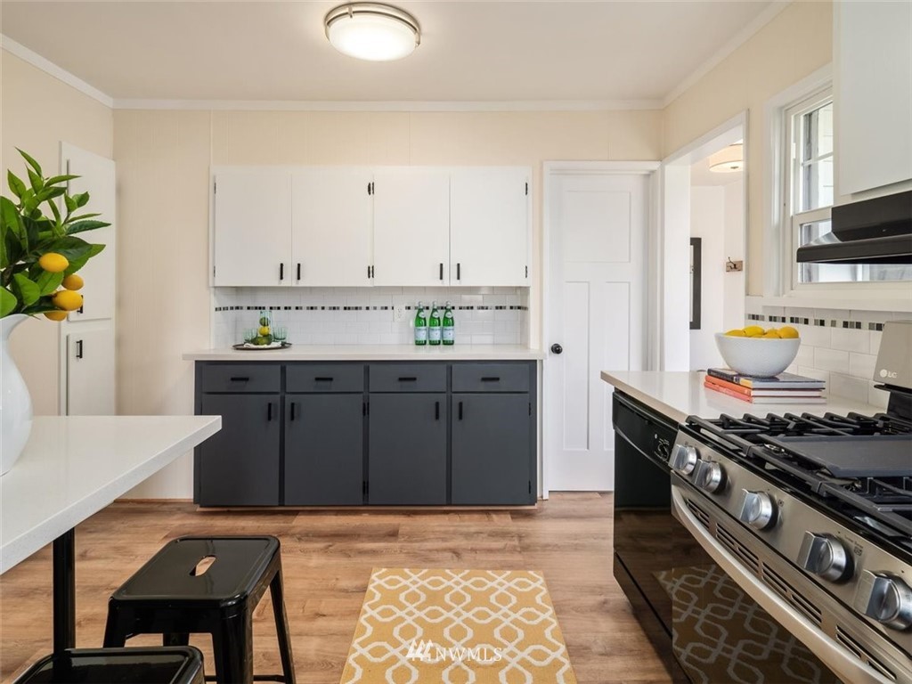 700 North 98th Street Seattle, WA 98103 - Photo 9 of 29 Gallery Image 9